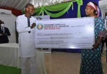 Second lauréat primé par le PARI de la CEDEAO: Pr Jean David N’Guessan reçoit $200,000 USD au nom de son consortium