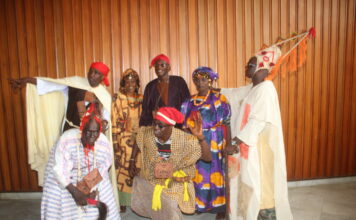 À LA DÉCOUVERTE DES CHANTS TRADITIONNELS LÉBU